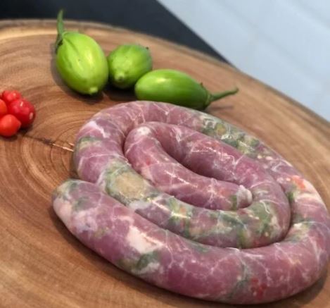 Linguiça Suína com Jiló