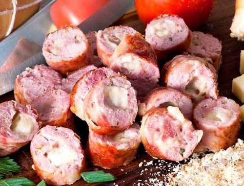 Linguiça com queijo coalho